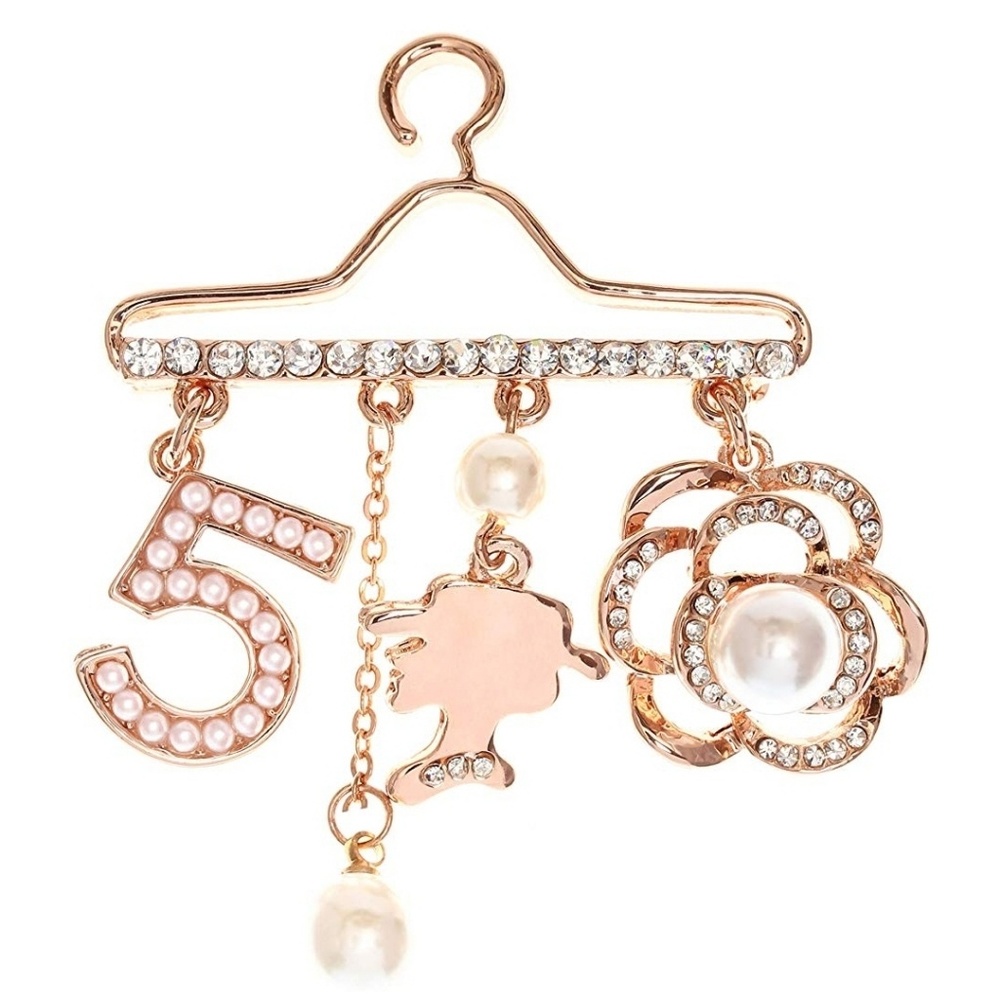 Gold camellia pearl no 5 rhinestone brooch